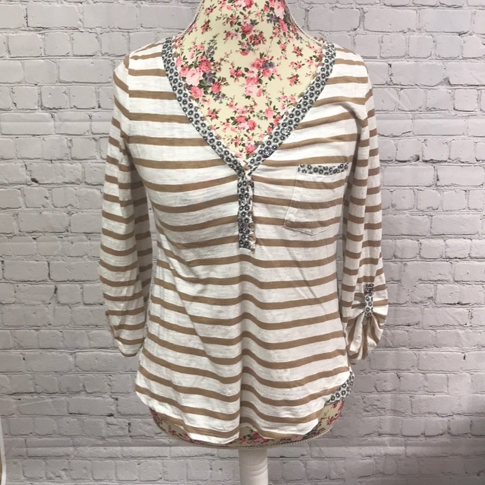 Anthropologie Women’s Shirt Size Medium